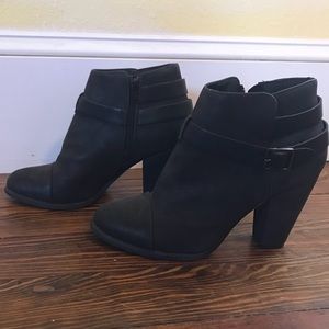 LC Lauren Conrad Black Booties